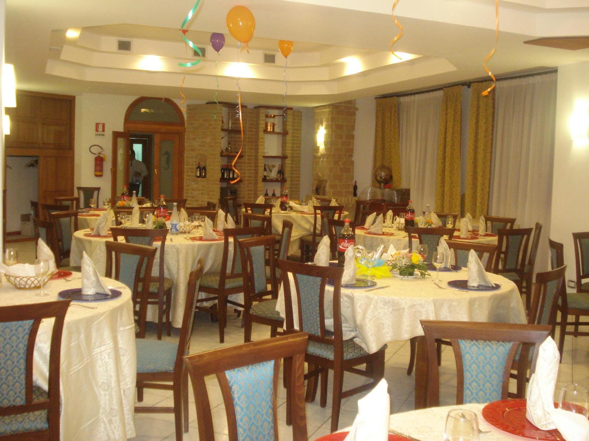 Hotel Ristorante Antica Marina Nicotera Dış mekan fotoğraf