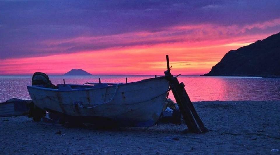 Hotel Ristorante Antica Marina Nicotera Dış mekan fotoğraf